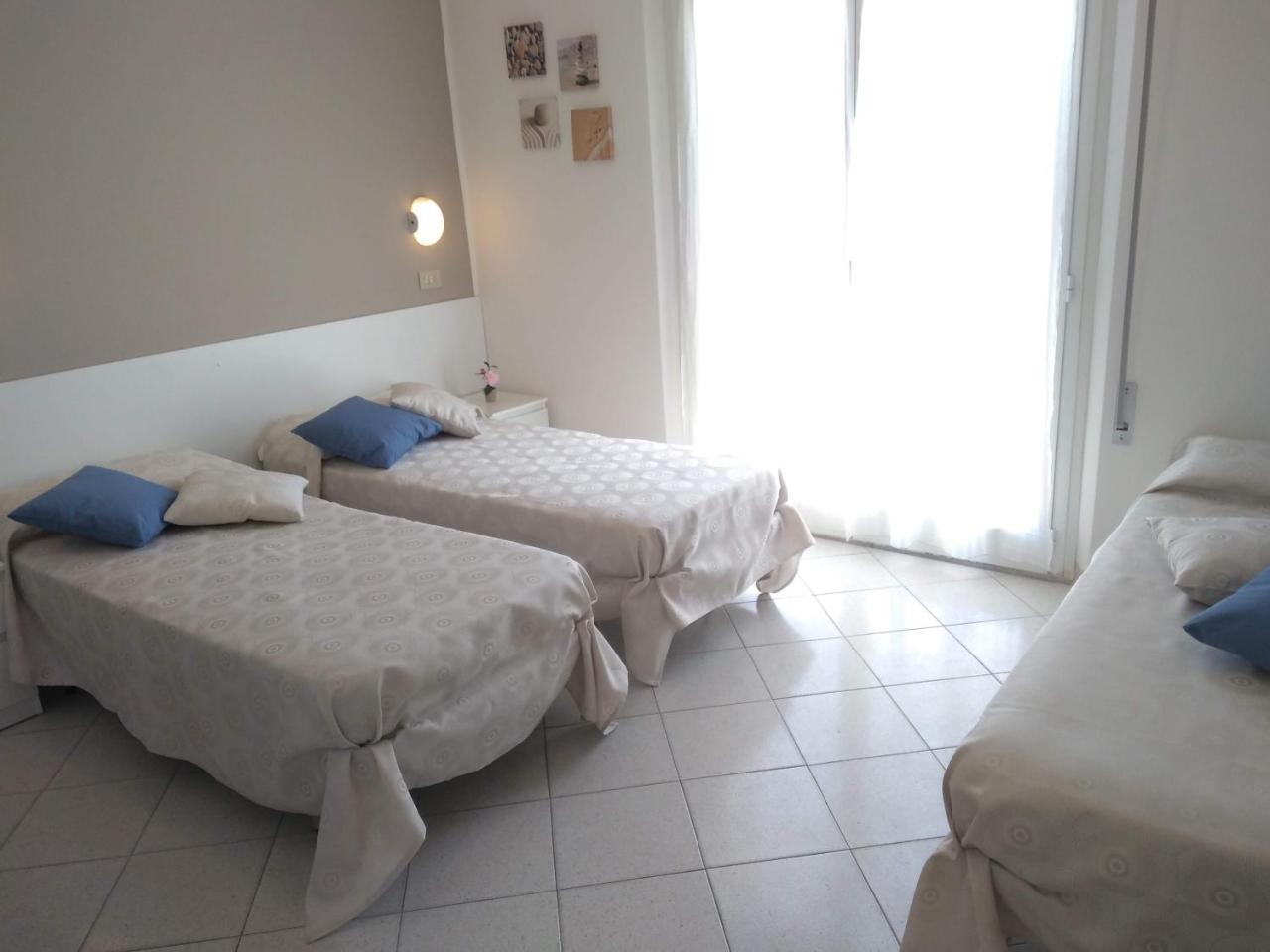 Hotel La Bella Vita Rimini Dış mekan fotoğraf