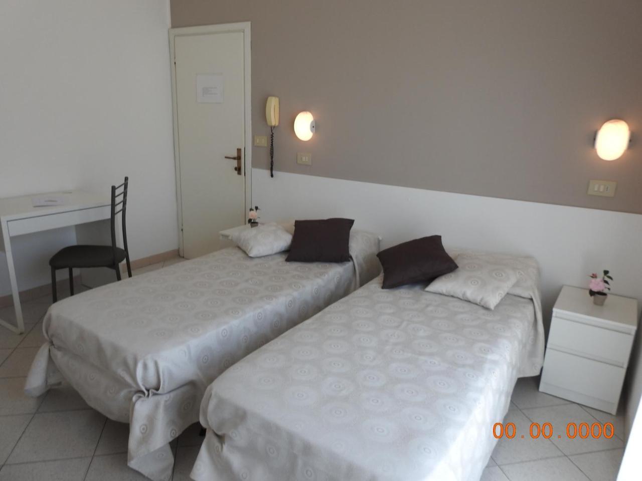Hotel La Bella Vita Rimini Dış mekan fotoğraf