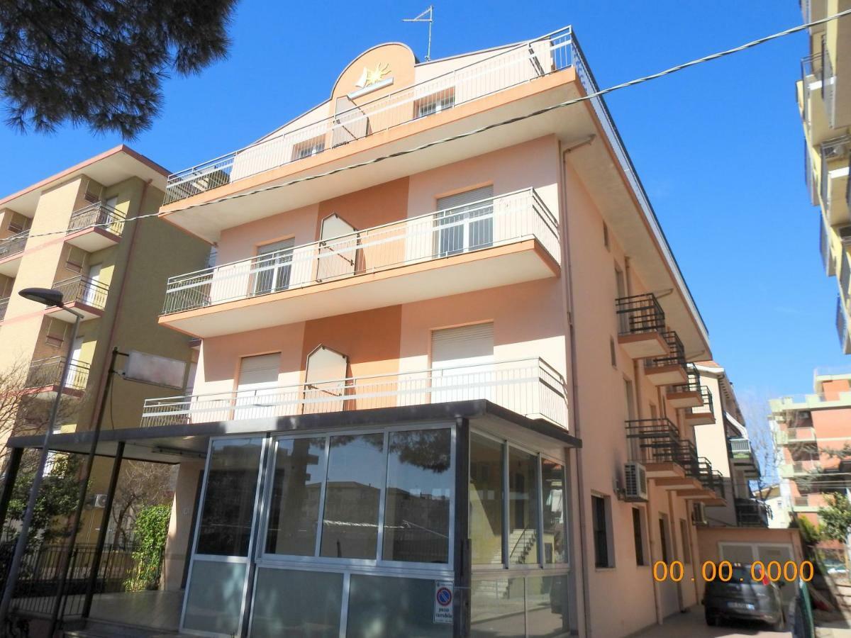 Hotel La Bella Vita Rimini Dış mekan fotoğraf