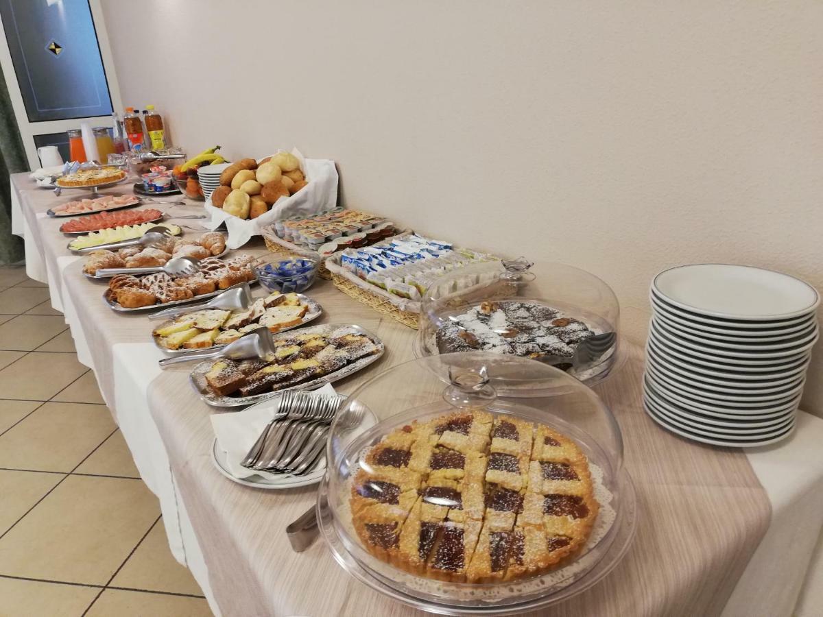 Hotel La Bella Vita Rimini Dış mekan fotoğraf