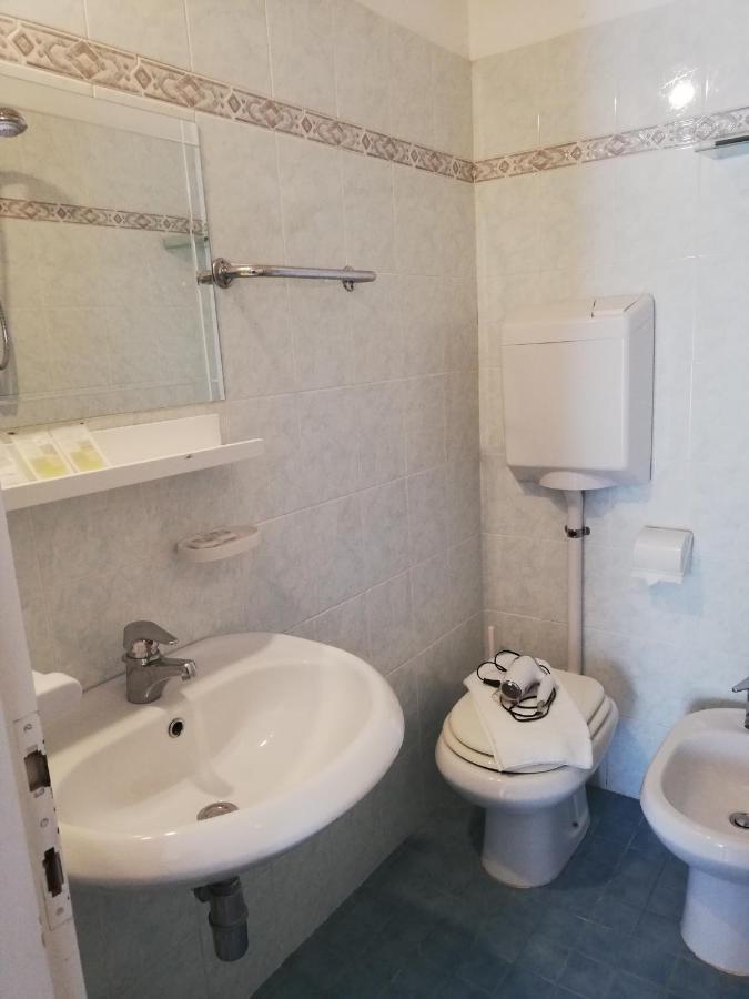 Hotel La Bella Vita Rimini Dış mekan fotoğraf